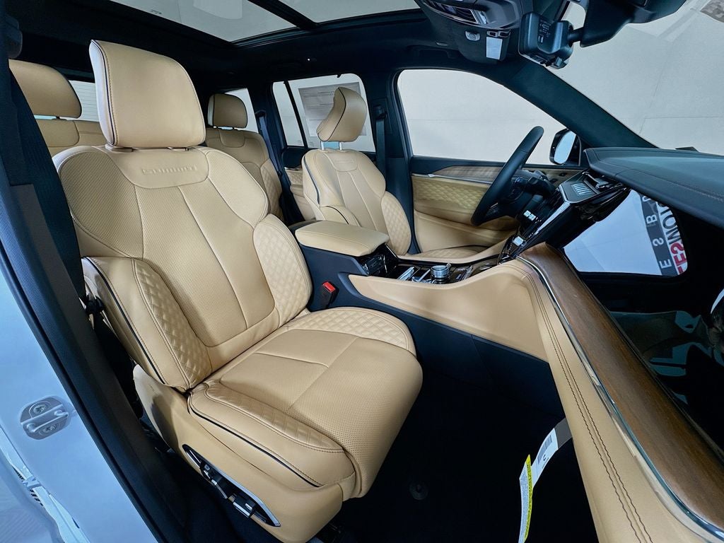 2026 Jeep Grand Cherokee Summit