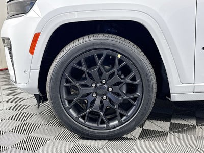 2026 Jeep Grand Cherokee Summit