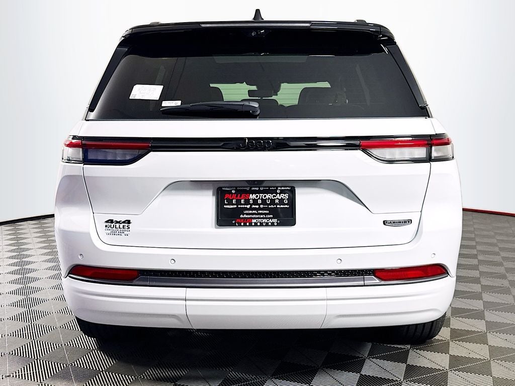 2026 Jeep Grand Cherokee Summit