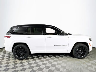 2026 Jeep Grand Cherokee Summit