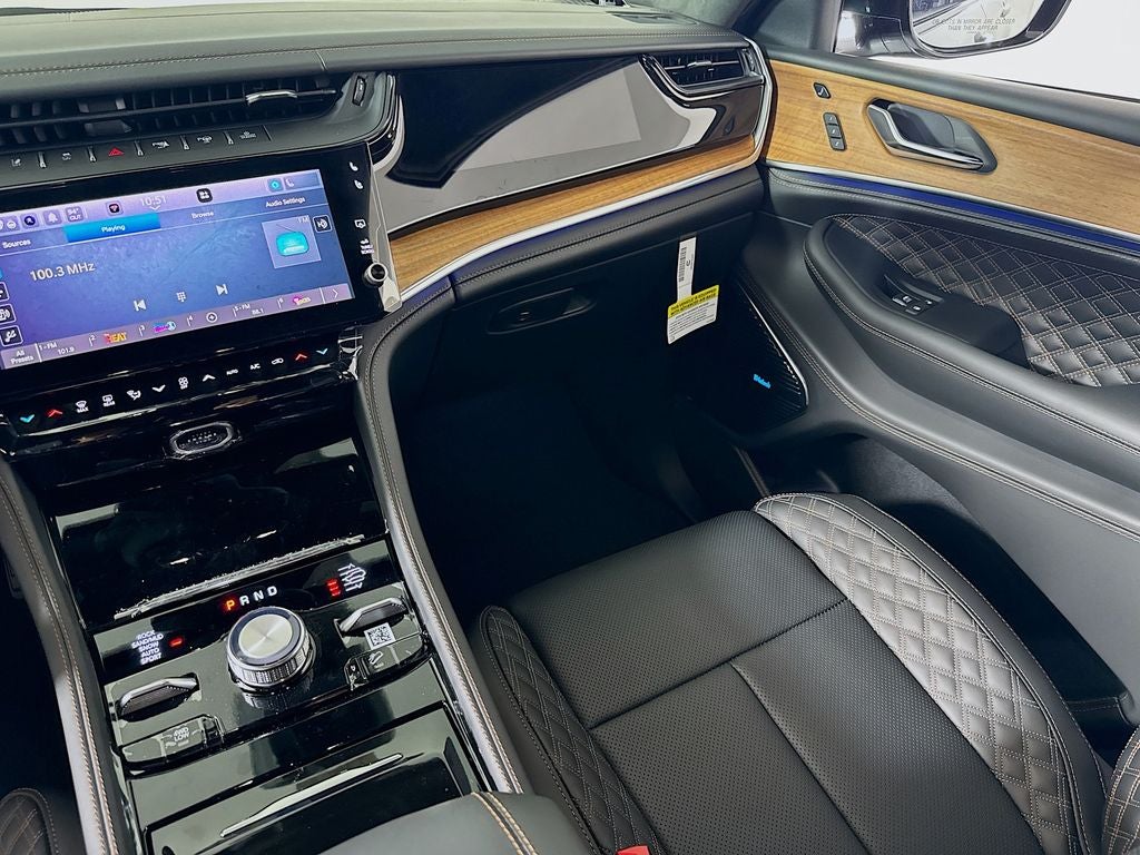 2026 Jeep Grand Cherokee Summit