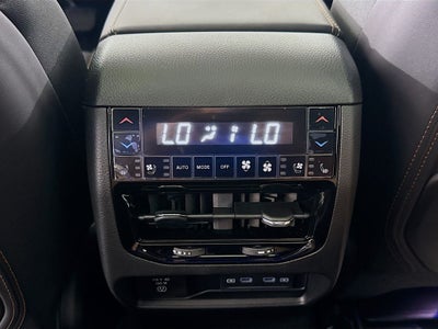 2026 Jeep Grand Cherokee Summit