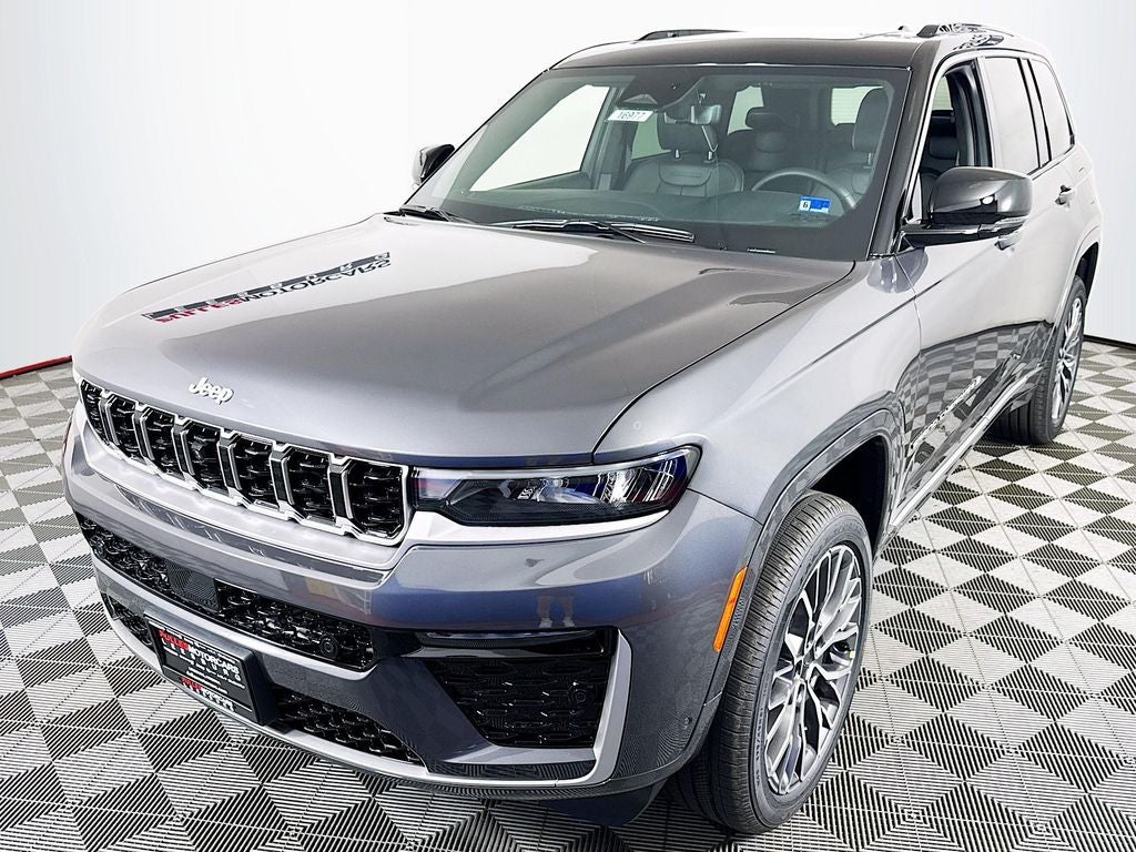 2026 Jeep Grand Cherokee Summit