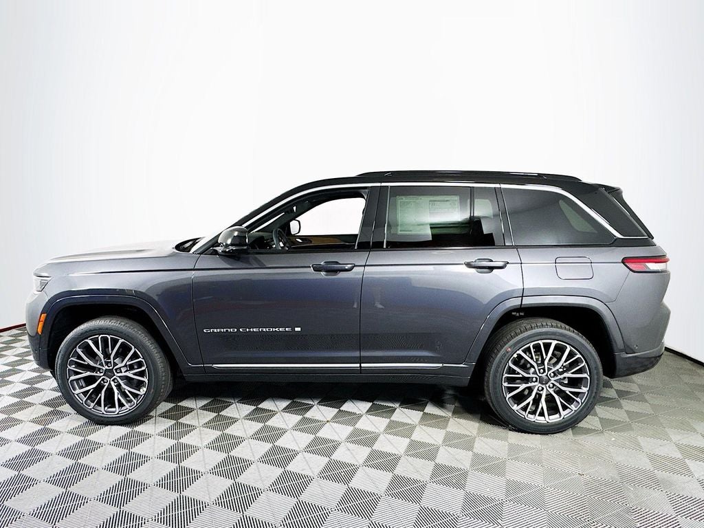 2026 Jeep Grand Cherokee Summit