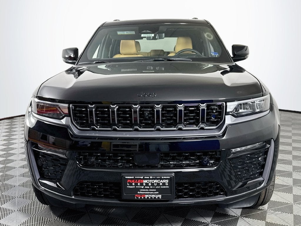 2027 Jeep Grand Cherokee Summit