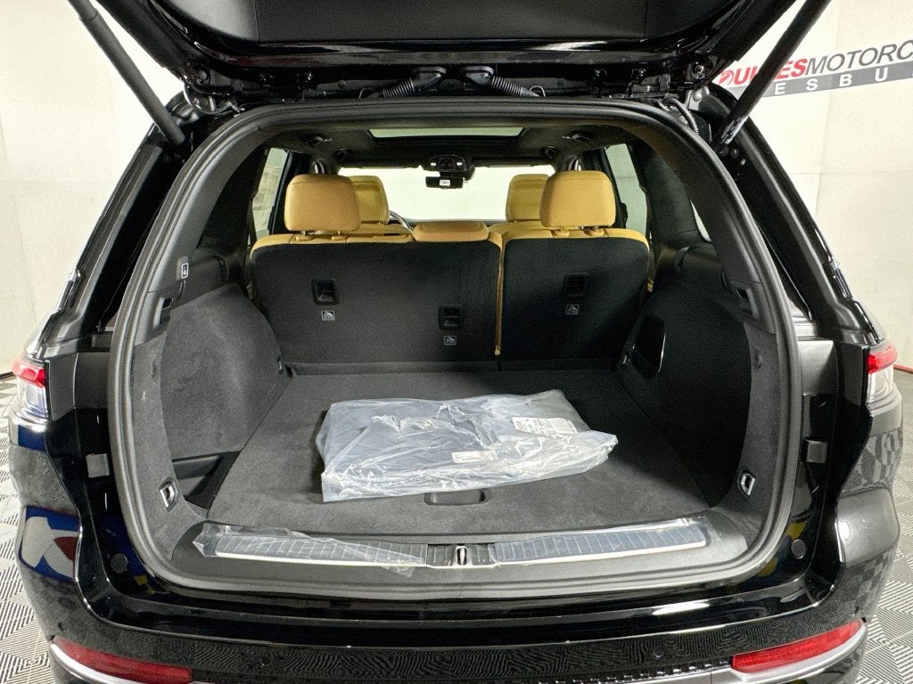 2027 Jeep Grand Cherokee Summit