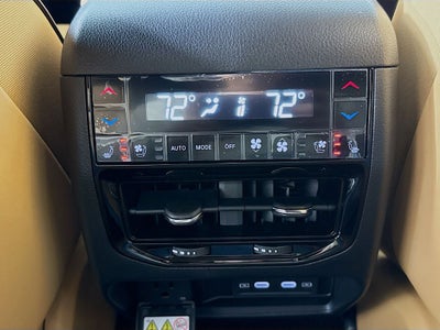 2026 Jeep Grand Cherokee Summit