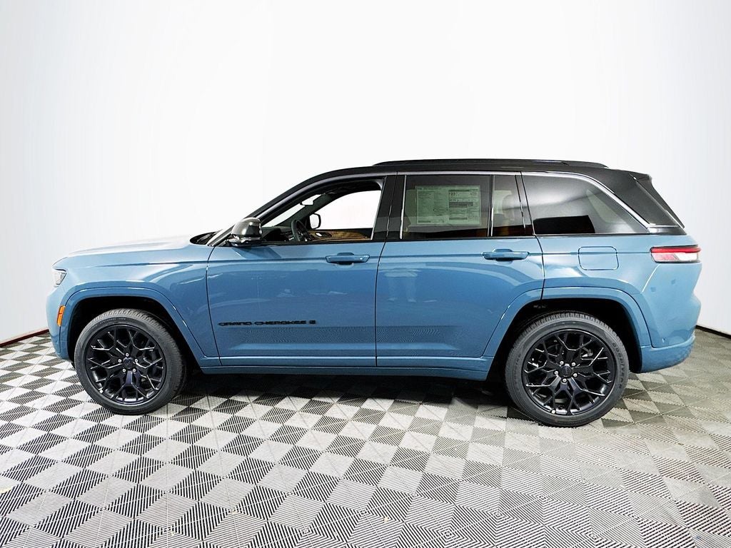 2026 Jeep Grand Cherokee Summit