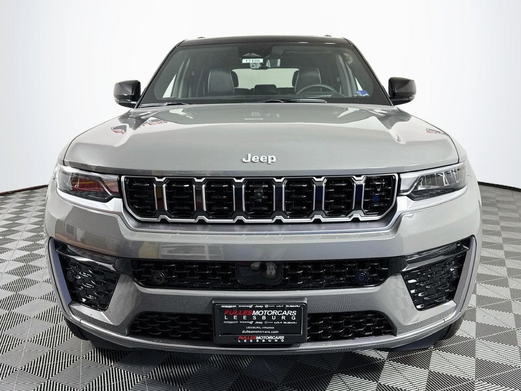 2027 Jeep Grand Cherokee Summit