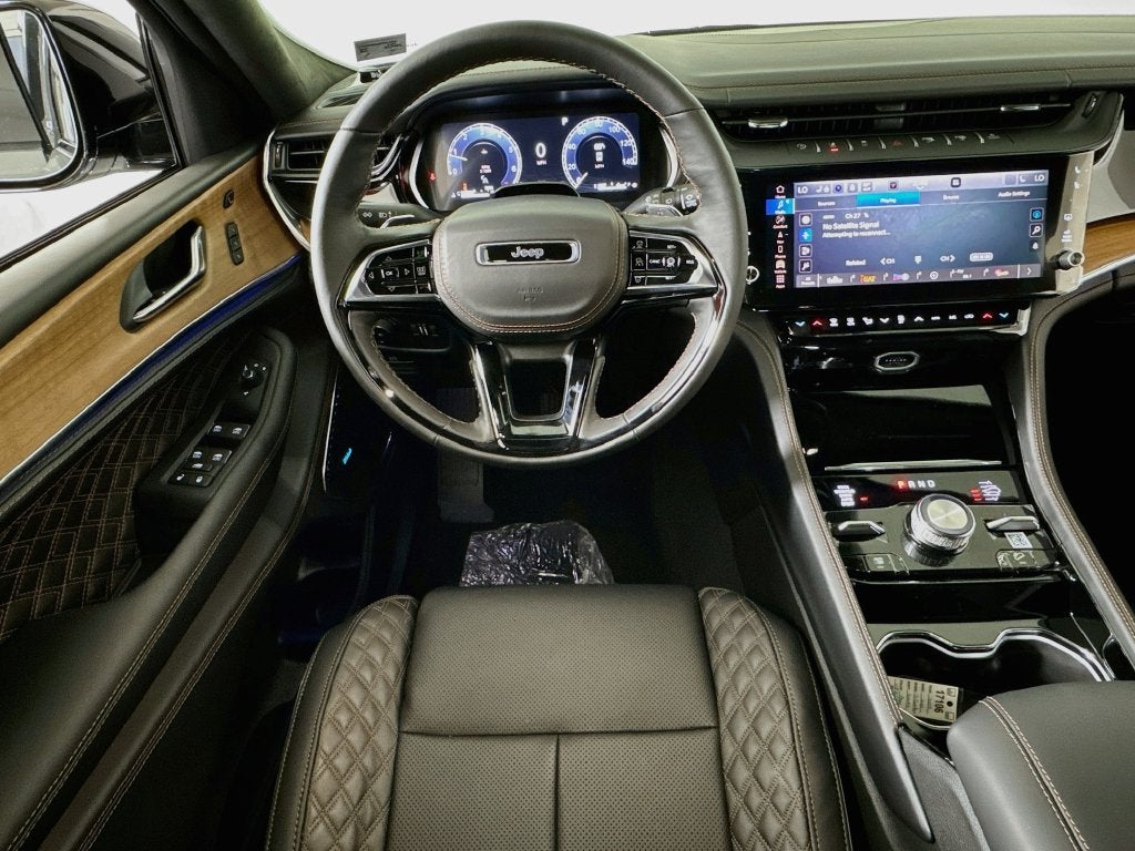 2027 Jeep Grand Cherokee Summit