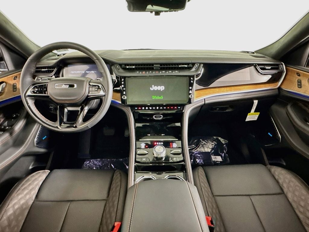 2027 Jeep Grand Cherokee Summit