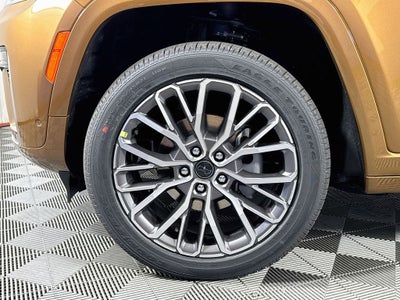 2027 Jeep Grand Cherokee Summit
