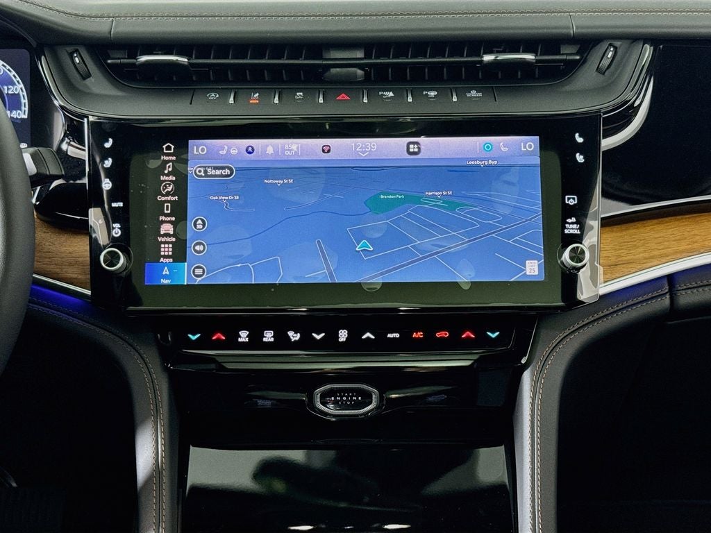 2026 Jeep Grand Cherokee Summit