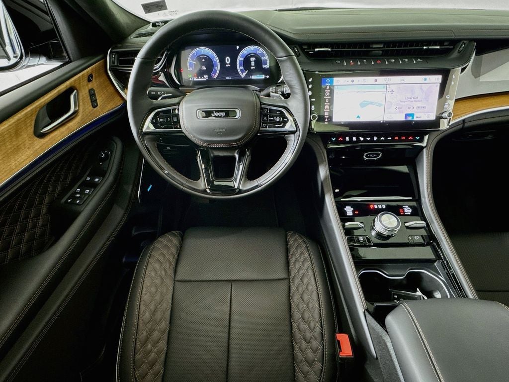 2026 Jeep Grand Cherokee Summit