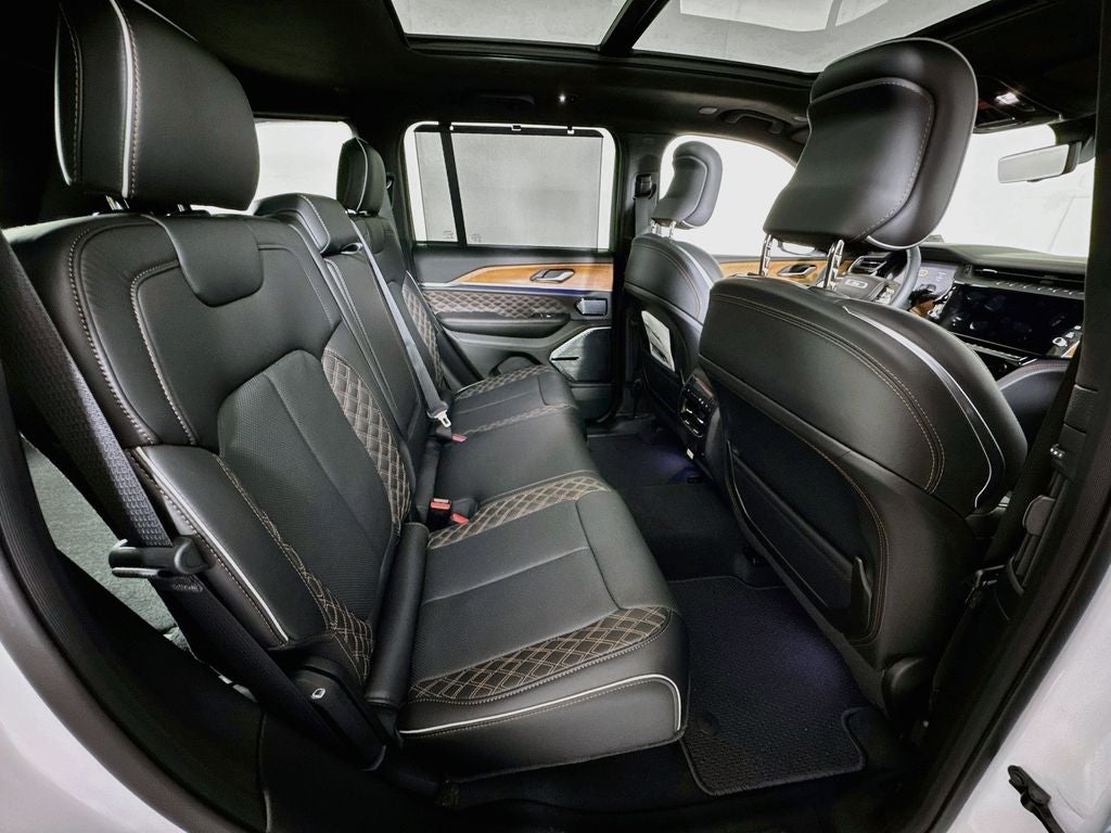 2026 Jeep Grand Cherokee Summit