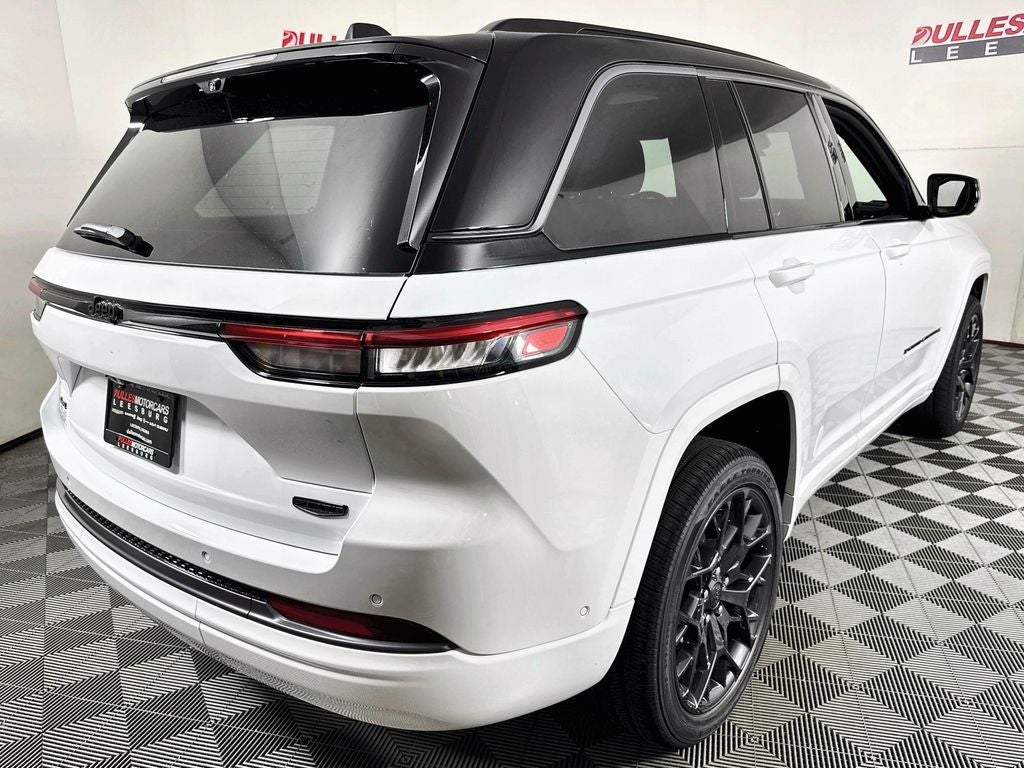 2026 Jeep Grand Cherokee Summit