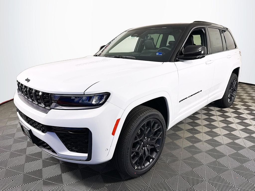 2026 Jeep Grand Cherokee Summit