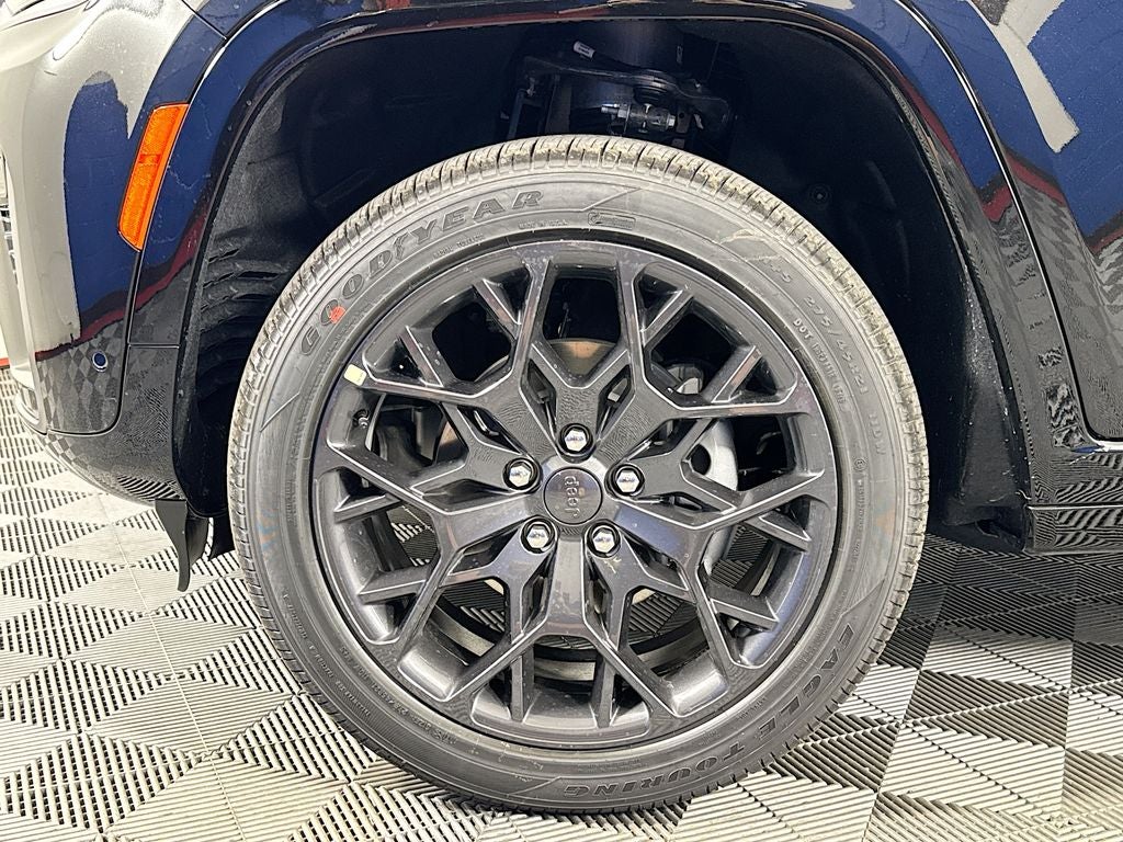 2026 Jeep Grand Cherokee Summit