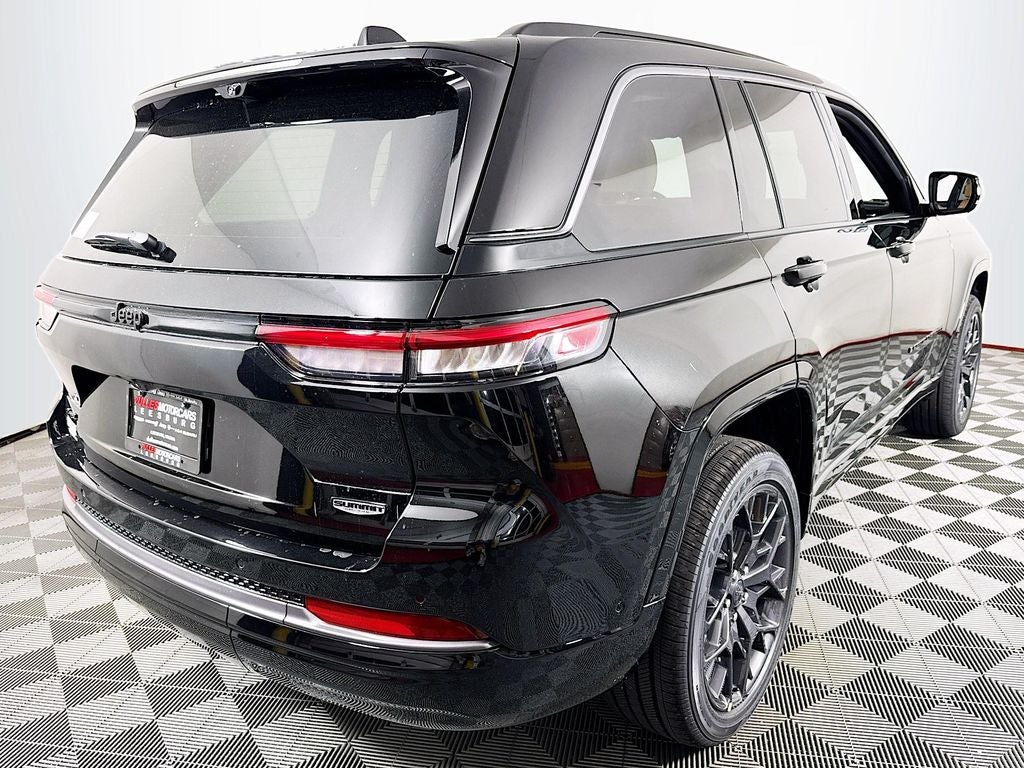 2026 Jeep Grand Cherokee Summit