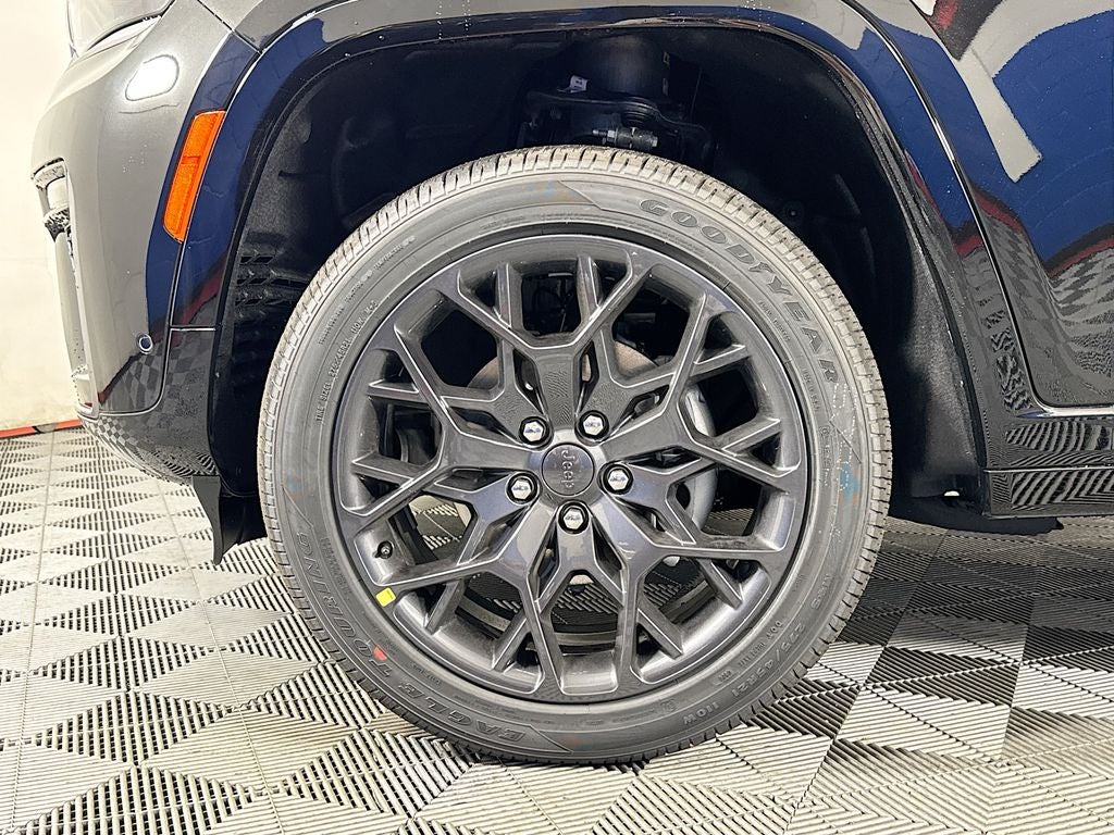 2026 Jeep Grand Cherokee Summit