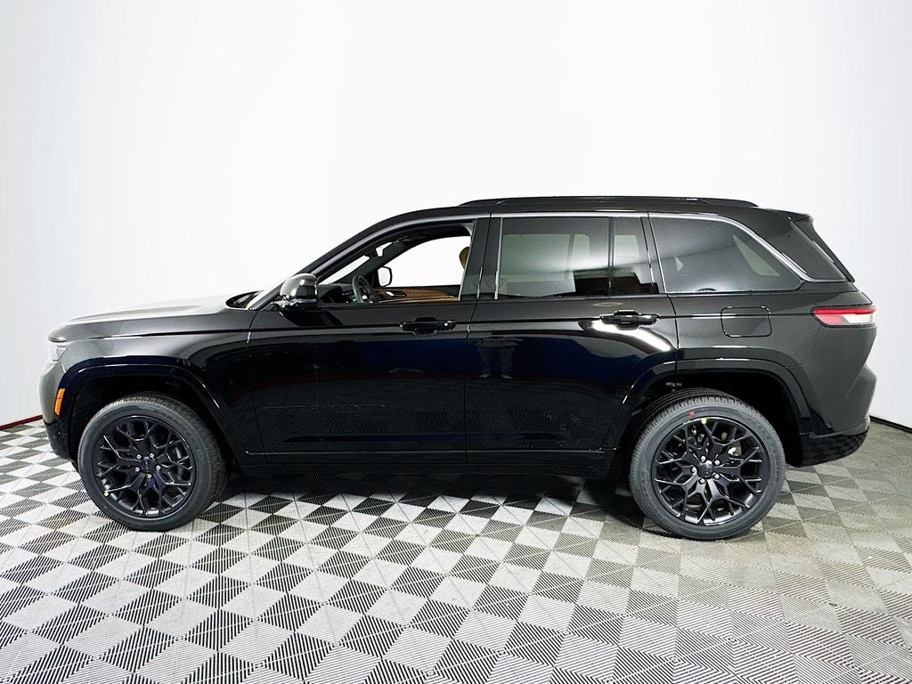 2026 Jeep Grand Cherokee Summit