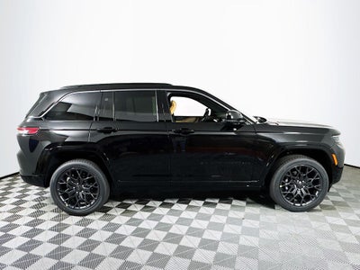 2026 Jeep Grand Cherokee Summit