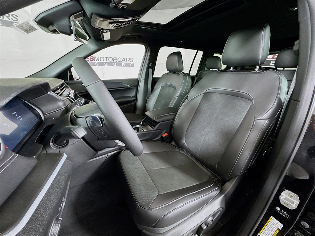 2025 Jeep Grand Cherokee L Altitude X