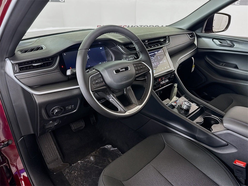 2025 Jeep Grand Cherokee L Laredo X