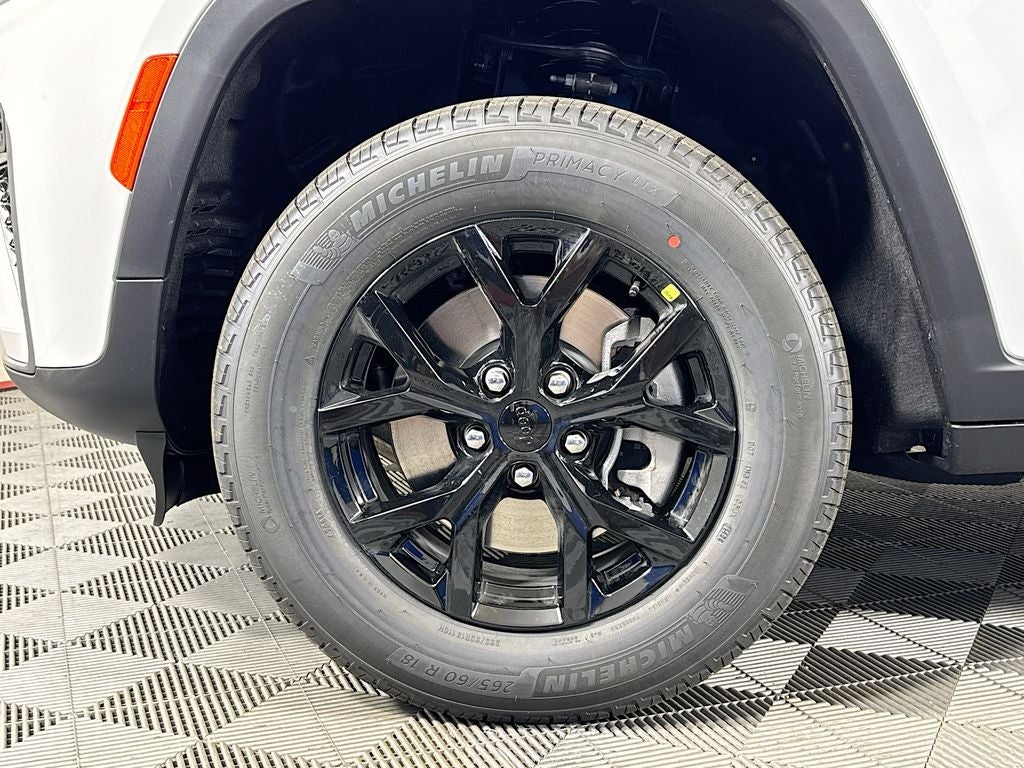 2026 Jeep Grand Cherokee L Laredo