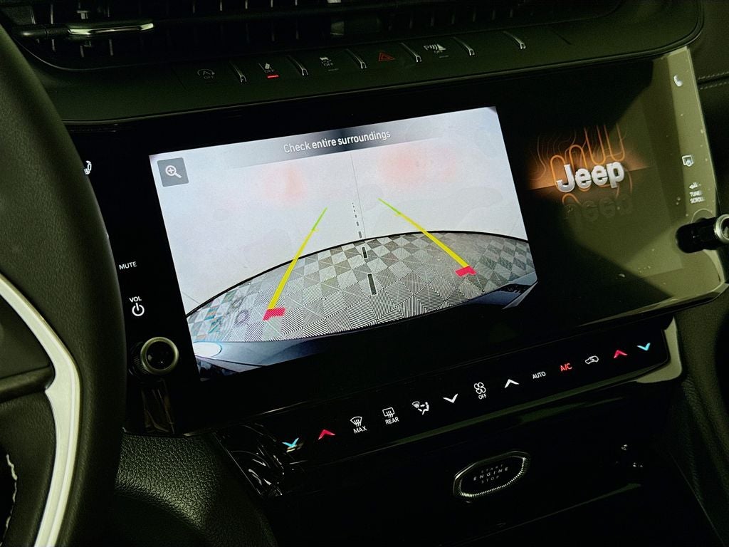 2026 Jeep Grand Cherokee L Laredo