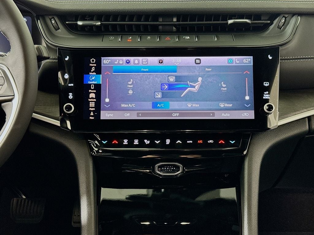 2026 Jeep Grand Cherokee L Laredo