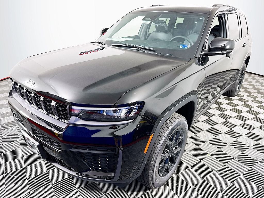 2026 Jeep Grand Cherokee L Laredo