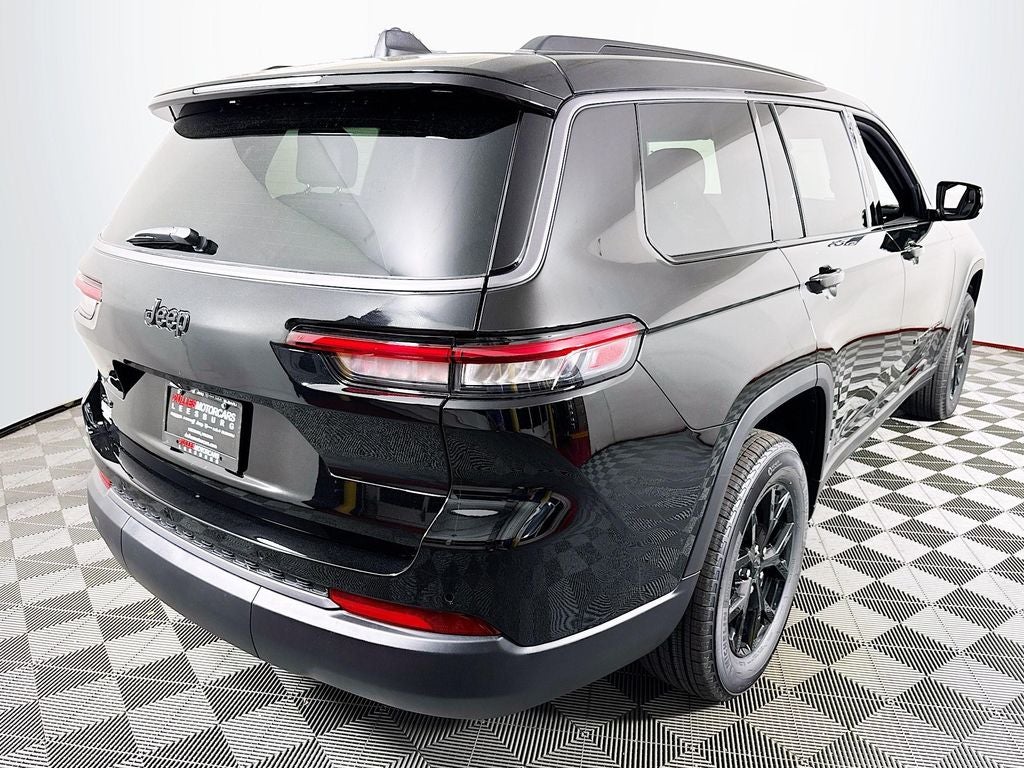 2026 Jeep Grand Cherokee L Laredo