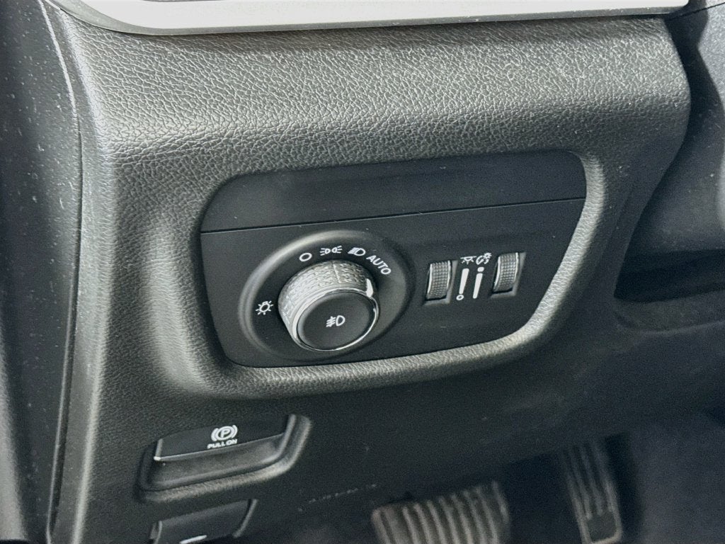 2021 Jeep Grand Cherokee L -Limited- Luxury Tech Group ll