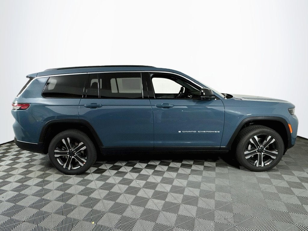 2027 Jeep Grand Cherokee L Limited