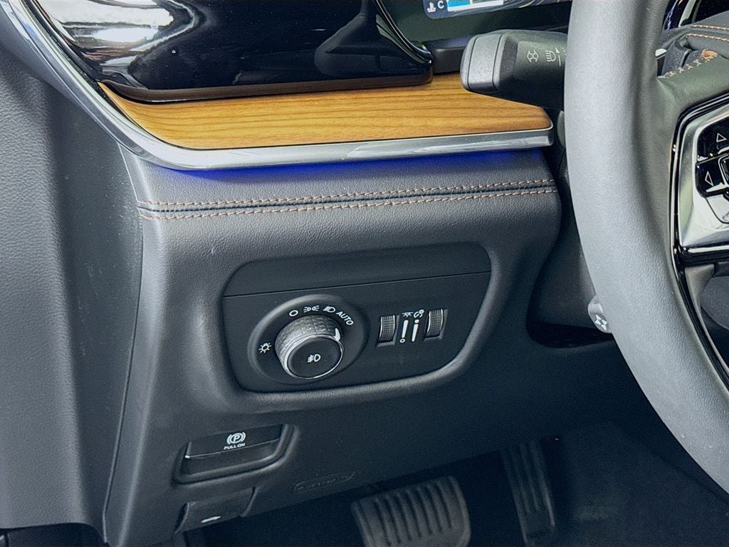 2026 Jeep Grand Cherokee L Summit