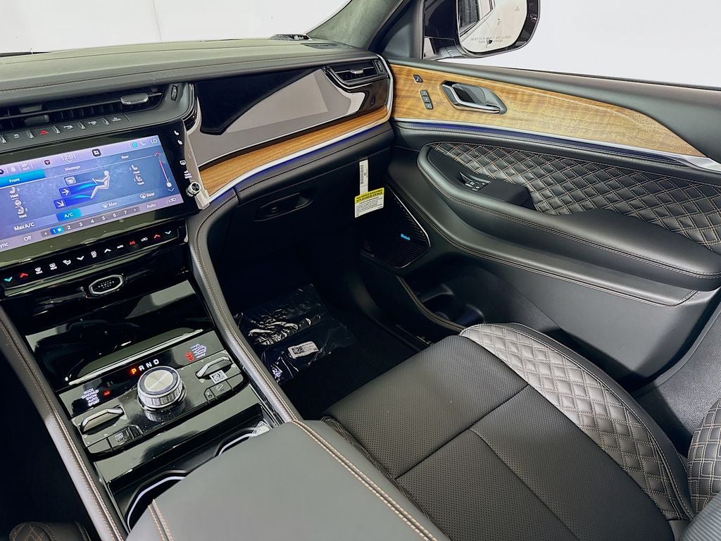 2026 Jeep Grand Cherokee L Summit