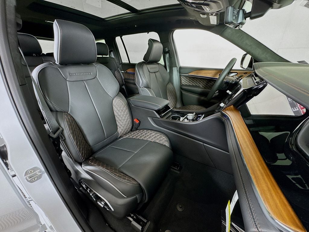 2026 Jeep Grand Cherokee L Summit