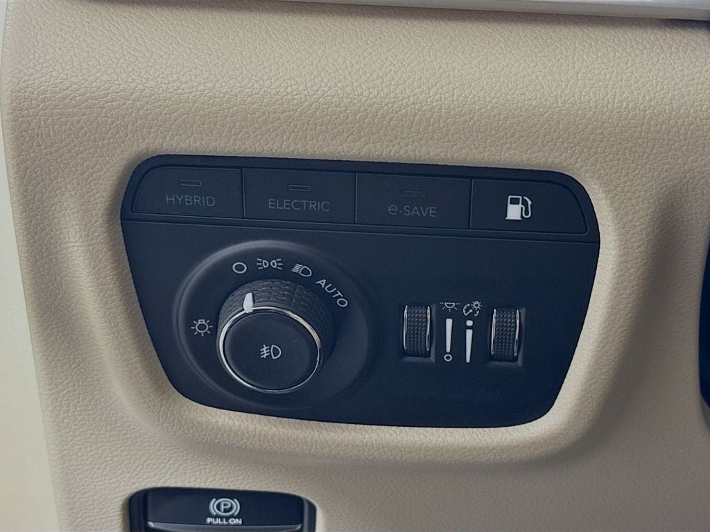 2022 Jeep Grand Cherokee 4xe 4xe Luxury Tech Group II