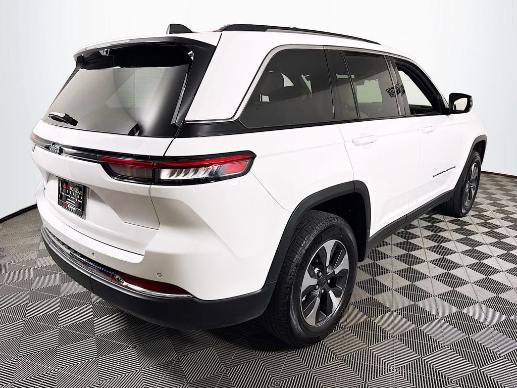 2022 Jeep Grand Cherokee 4xe 4xe Luxury Tech Group II
