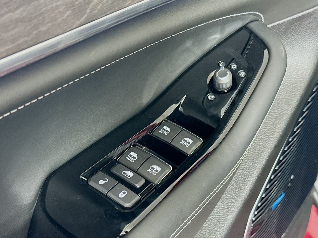 2024 Jeep Grand Cherokee 4xe Overland 4xe