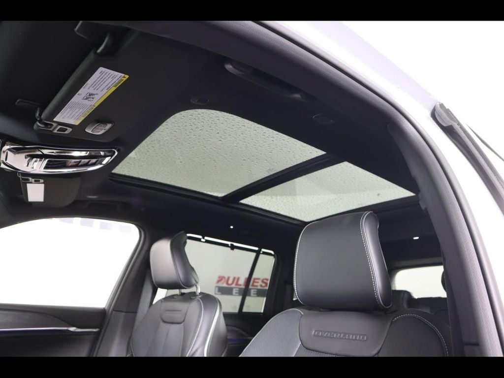 2024 Jeep Grand Cherokee 4xe Overland 4xe