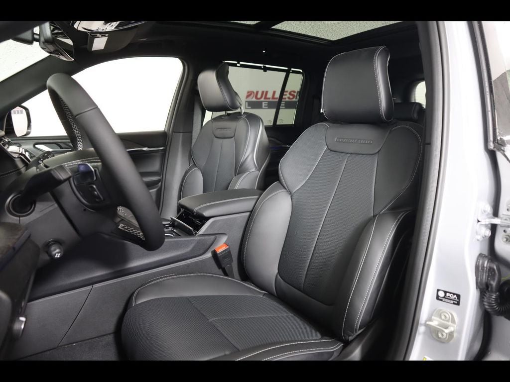 2024 Jeep Grand Cherokee 4xe Overland 4xe