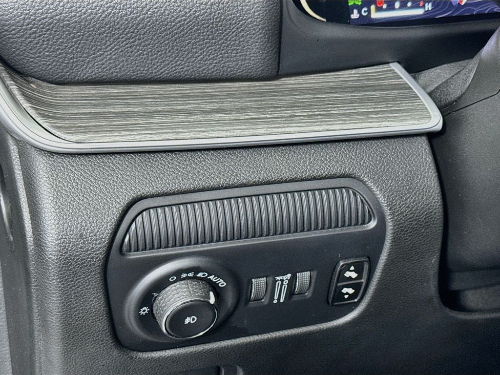 2024 Jeep Wagoneer L Series II