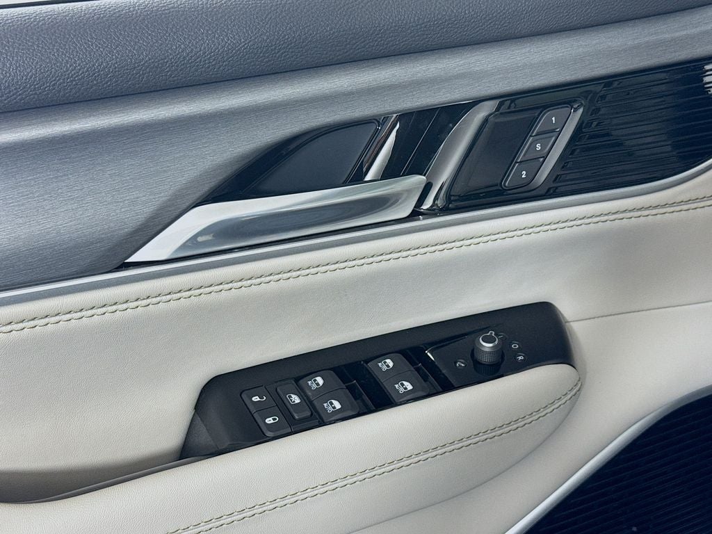 2026 Jeep Grand Wagoneer Limited Reserve