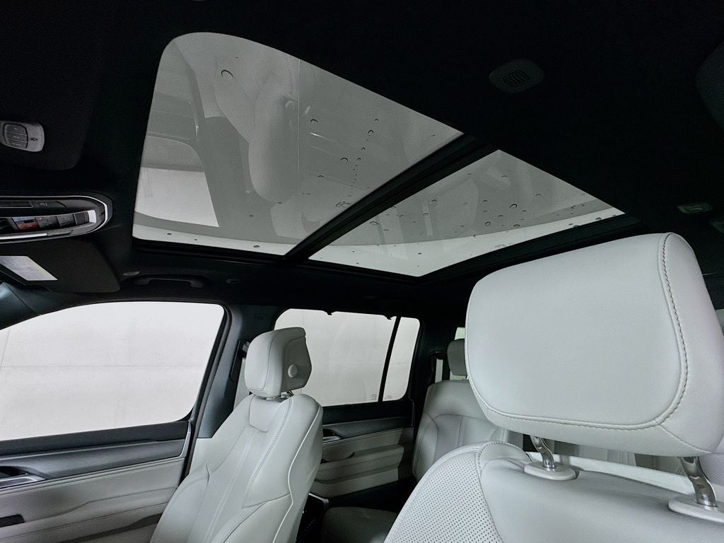 2026 Jeep Grand Wagoneer Limited Reserve