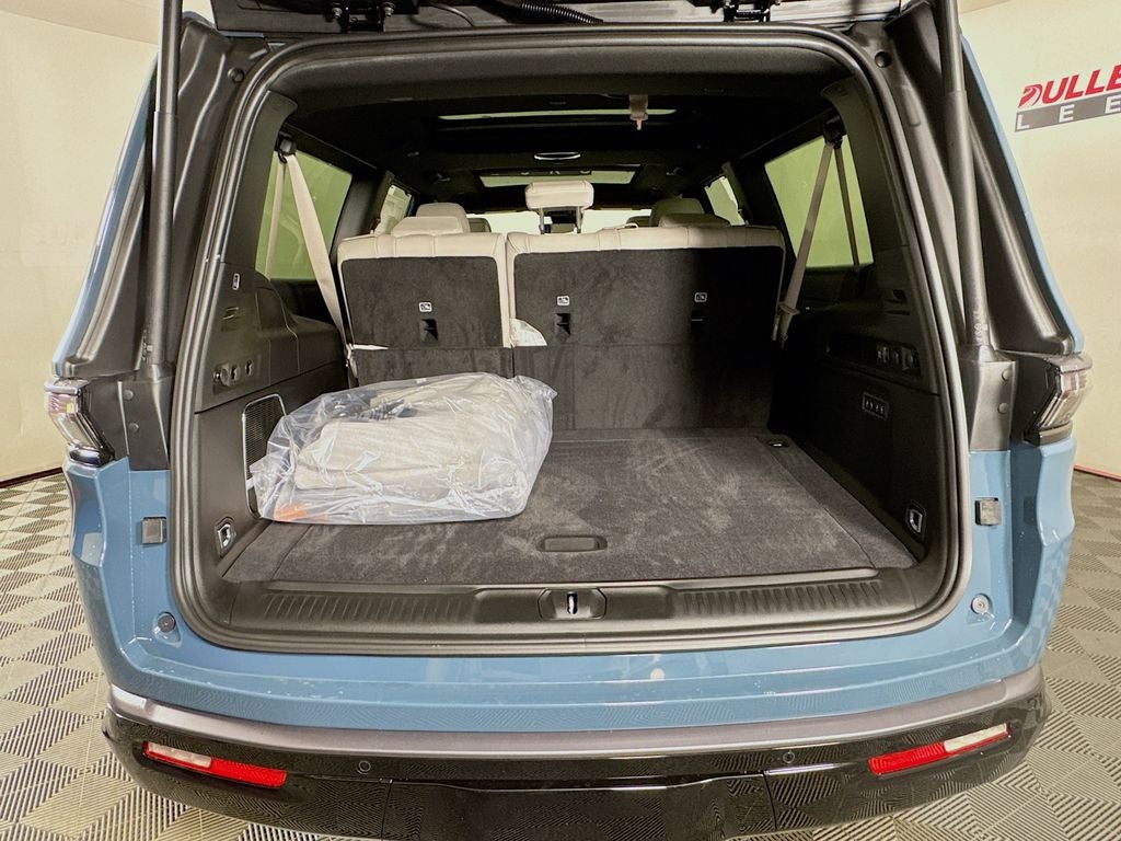 2026 Jeep Grand Wagoneer Limited Reserve