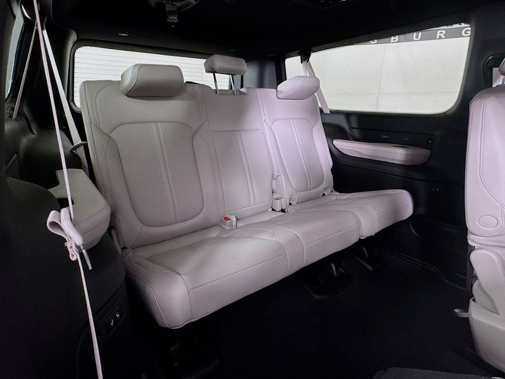 2026 Jeep Grand Wagoneer Limited Reserve