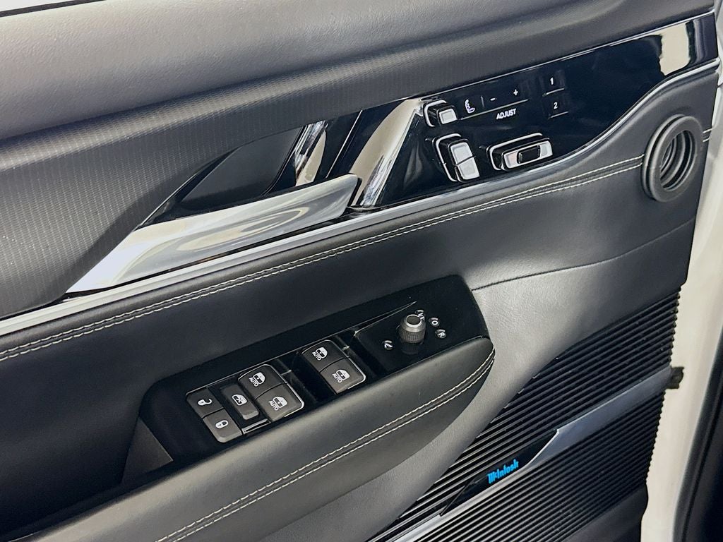 2024 Jeep Grand Wagoneer L Series II