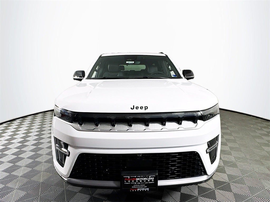 2026 Jeep Grand Wagoneer Base